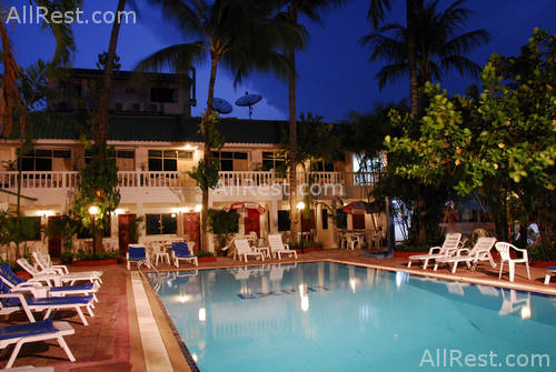 Expat Hotel 39